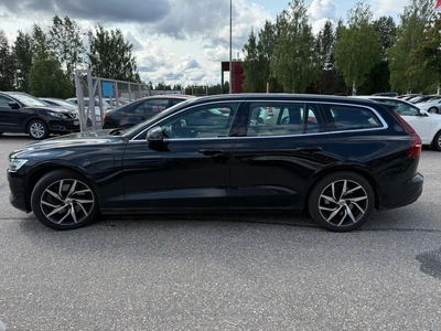 Volvo V60 T6 TwE AWD Business aut 2020, photo 4/10