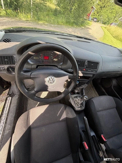 Volkswagen Golf 2001, kuva 5/10