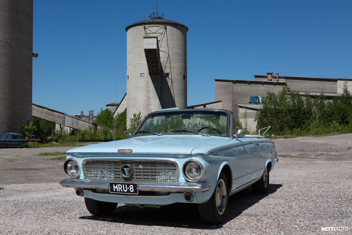 Plymouth Valiant
