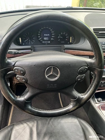 Mercedes-Benz E 200 2005, kuva 3/17