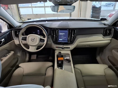 Volvo XC60 2023, kuva 6/22