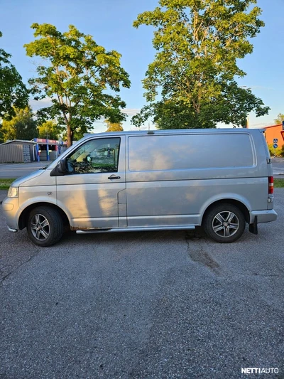 Volkswagen Transporter 2008, photo 5/12