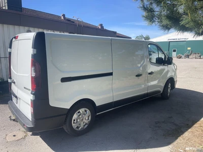 Renault Trafic 2023, photo 6/14
