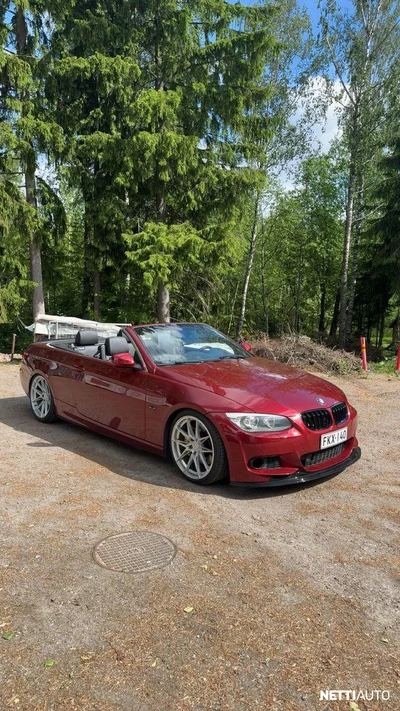 BMW 335 2011, photo 1/9