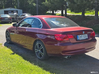 BMW 330 E93 2013, photo 3/10