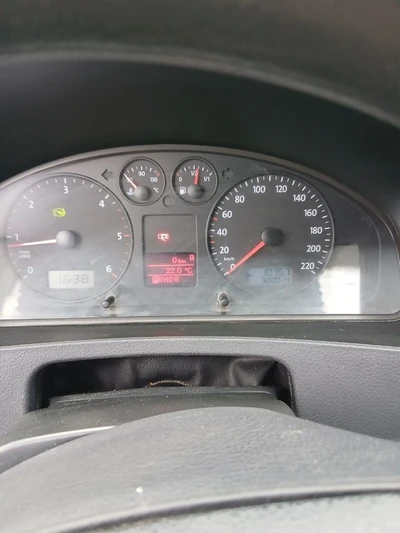Volkswagen Transporter 2008, kuva 7/7