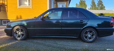 Mercedes-Benz C 1996, kuva 4/13