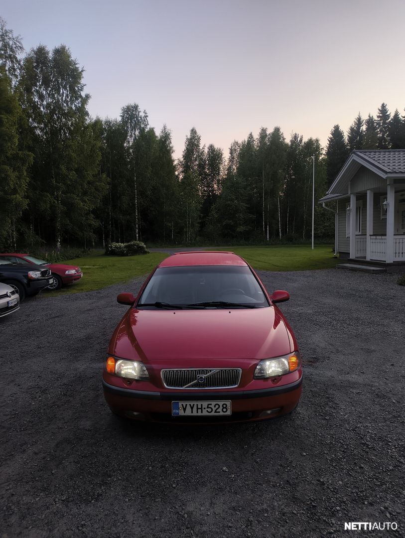 Volvo V70