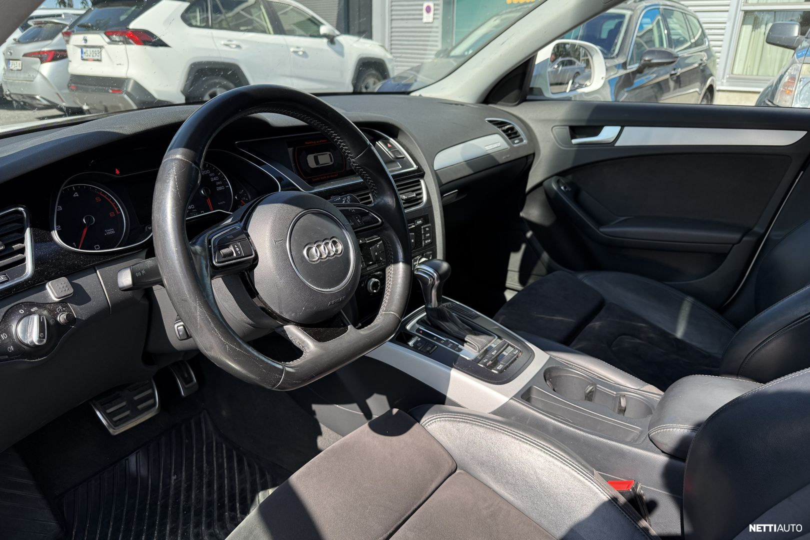 Audi A4 Allroad 2015, kuva 4/5