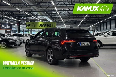 Skoda Octavia Combi 1.4 TSI iV RS 2021, kuva 2/11