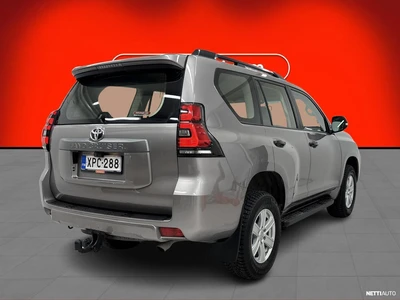 Toyota Land Cruiser 2020, photo 6/38