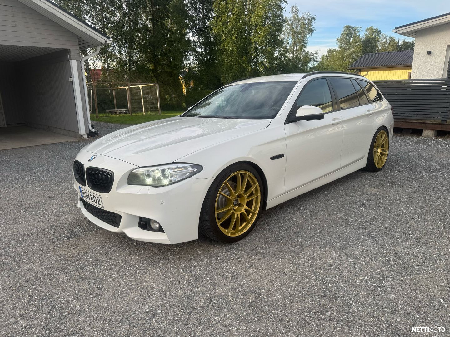BMW 520