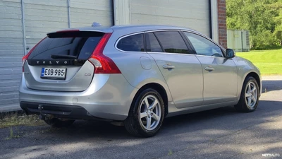 Volvo V60 D3 Ocean Race Business aut 2012, kuva 4/8