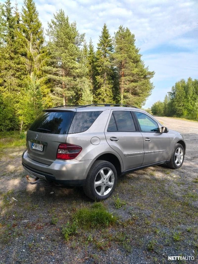Mercedes-Benz ML 2006, kuva 2/14