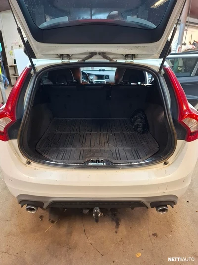 Volvo V60 2014, kuva 6/13