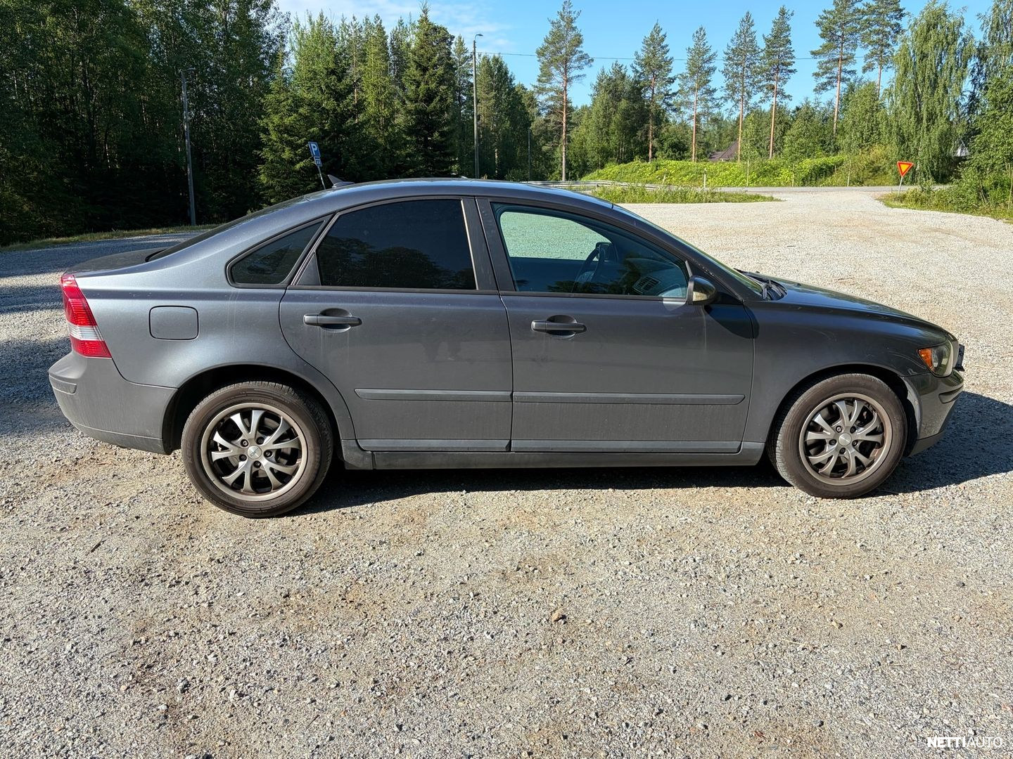 Volvo S40