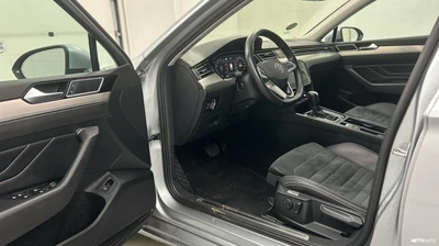 Volkswagen Passat 2023, kuva 7/11