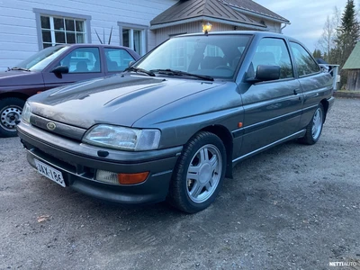 Ford Escort RS2000 16V 1992, kuva 1/12