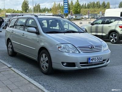 Toyota Corolla 2005, kuva 2/6