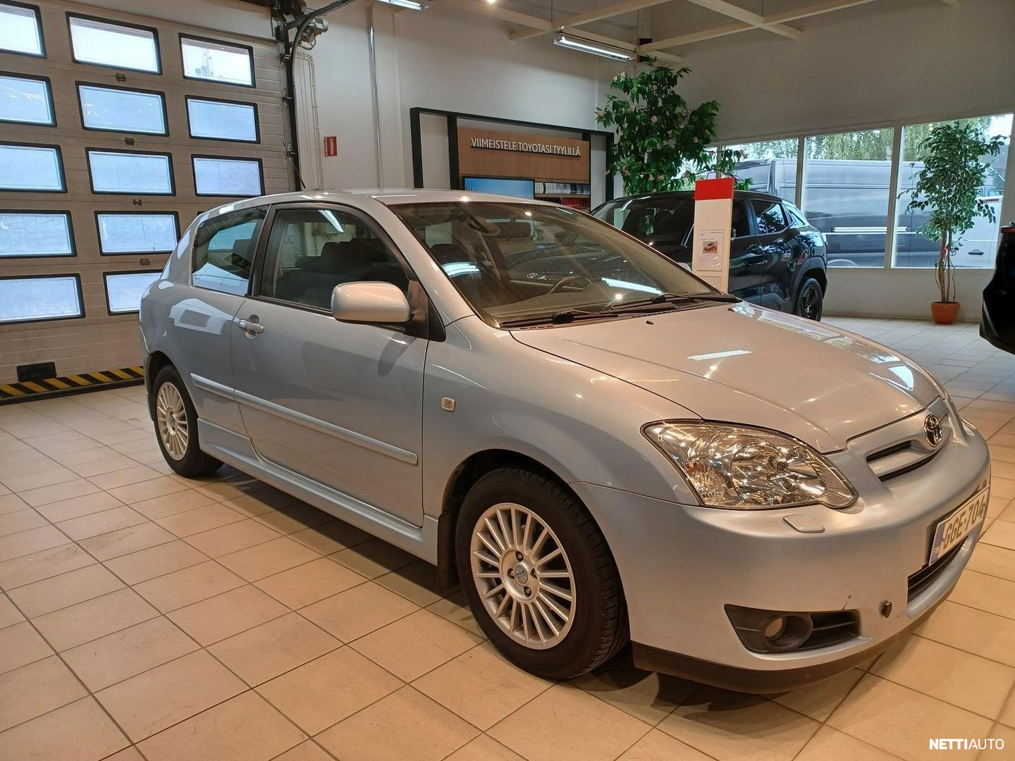 Toyota Corolla 2004, photo 3/13