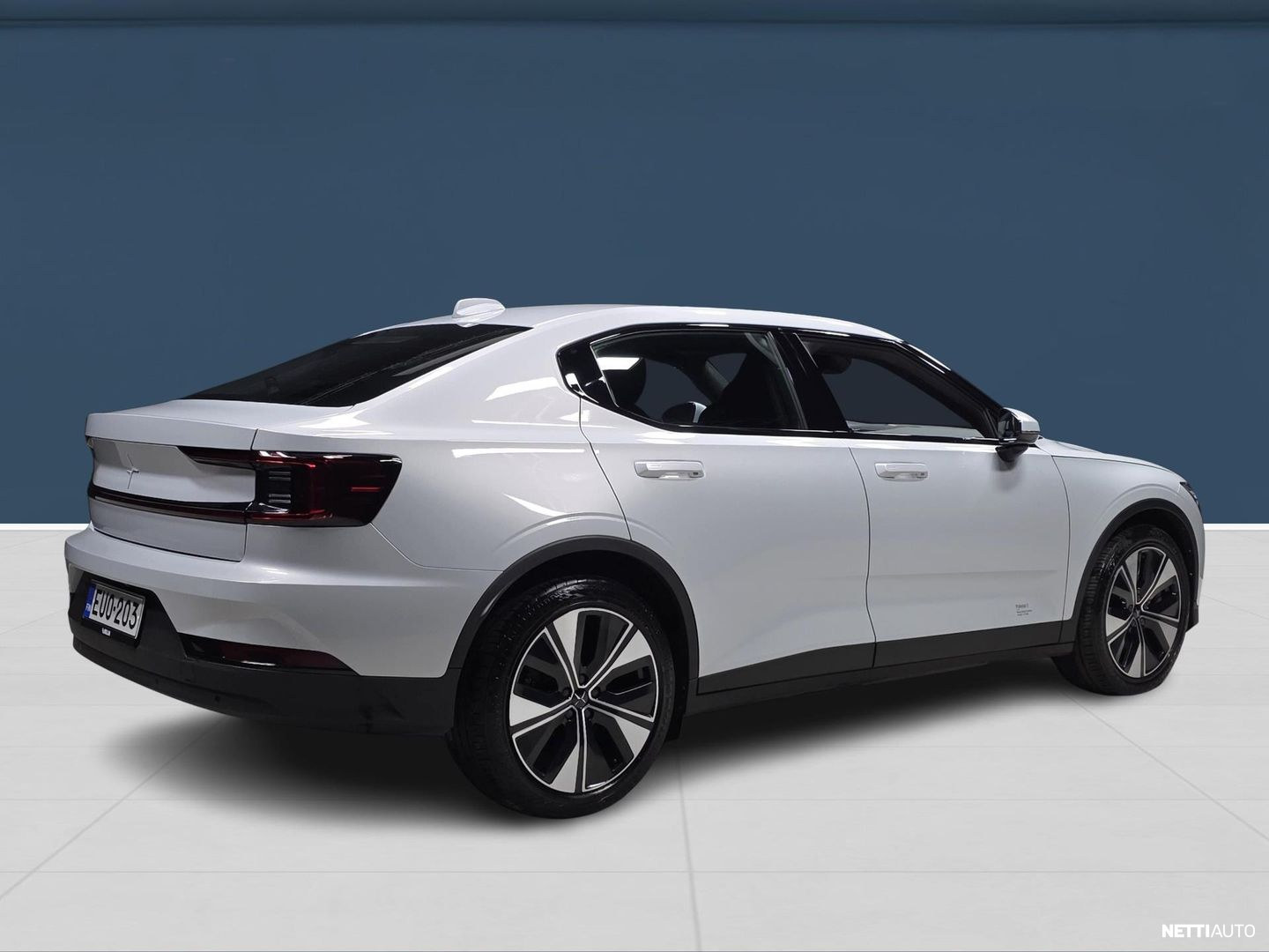 Polestar 2 2023, kuva 4/16
