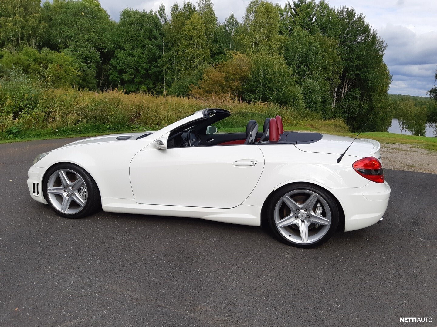 Mercedes-Benz SLK 55 AMG