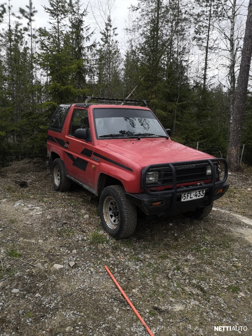 Daihatsu Feroza