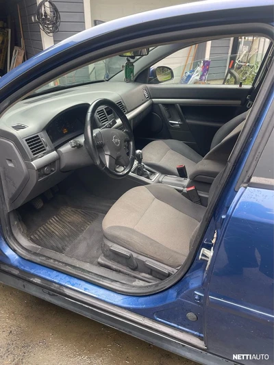 Opel Vectra 2002, photo 5/11