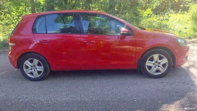 Volkswagen Golf 2010, photo 5/15