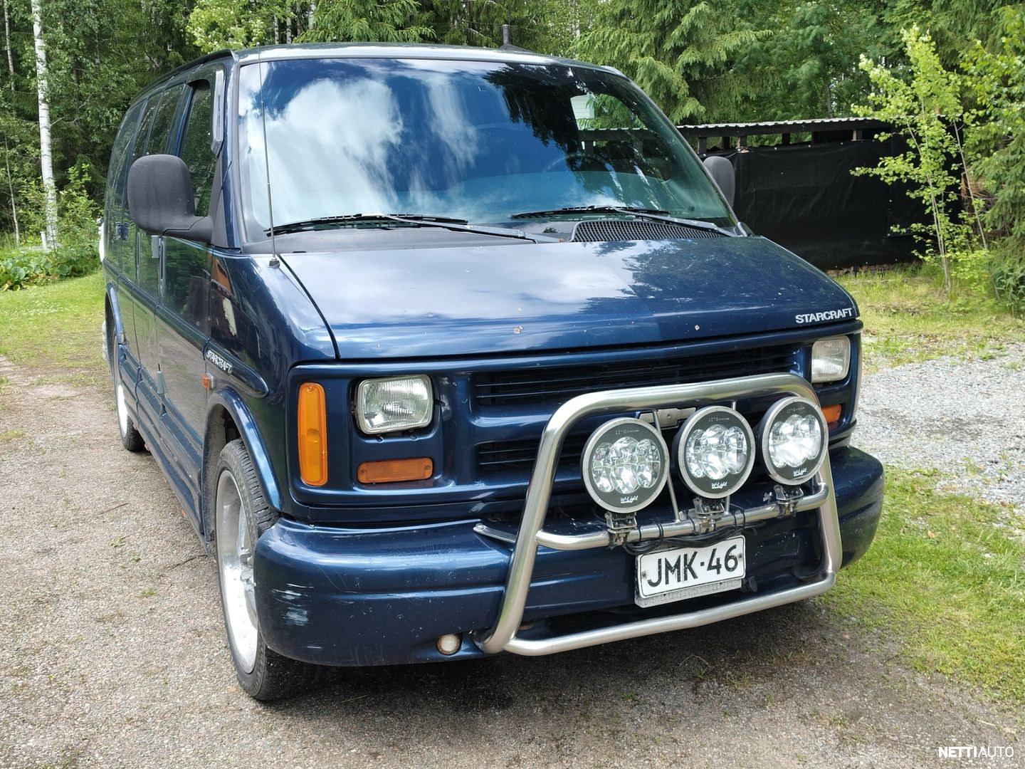 Chevrolet Chevy Van