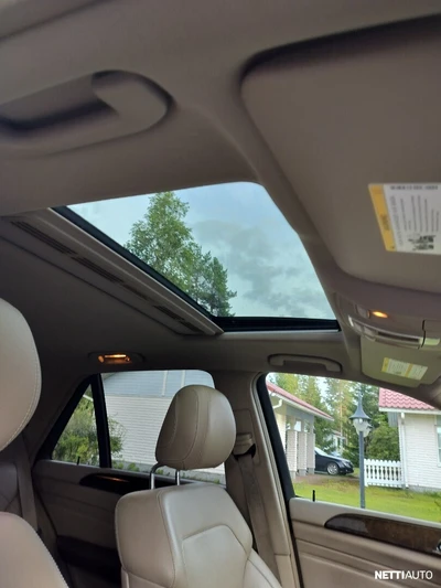 Mercedes-Benz ML 2011, kuva 6/15