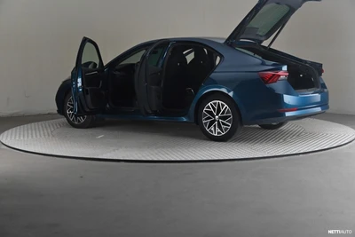 Skoda Octavia 2023, kuva 7/28