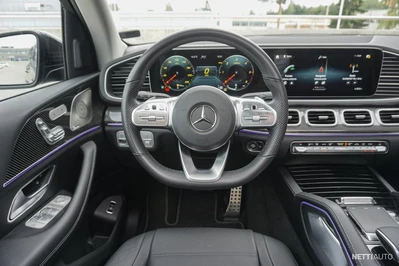 Mercedes-Benz GLS 2022, photo 3/13