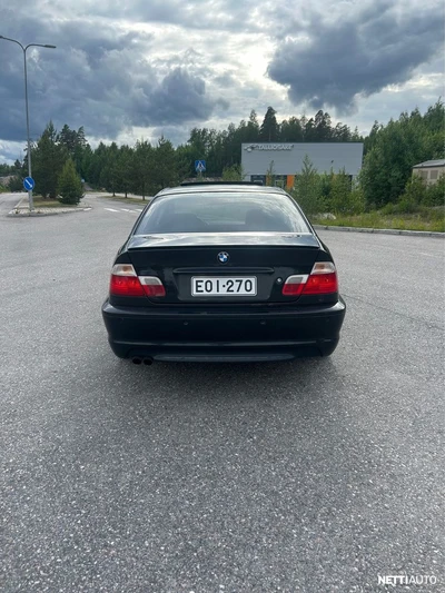 BMW 325 2002, photo 6/15
