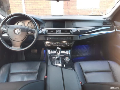 BMW 520 2012, photo 7/10