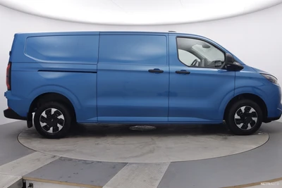 Ford Transit Custom 2025, photo 4/11