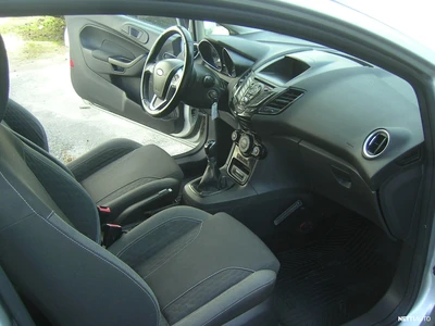 Ford Fiesta Van 1.5 TDCi 95hv SportVan 2017, photo 7/9