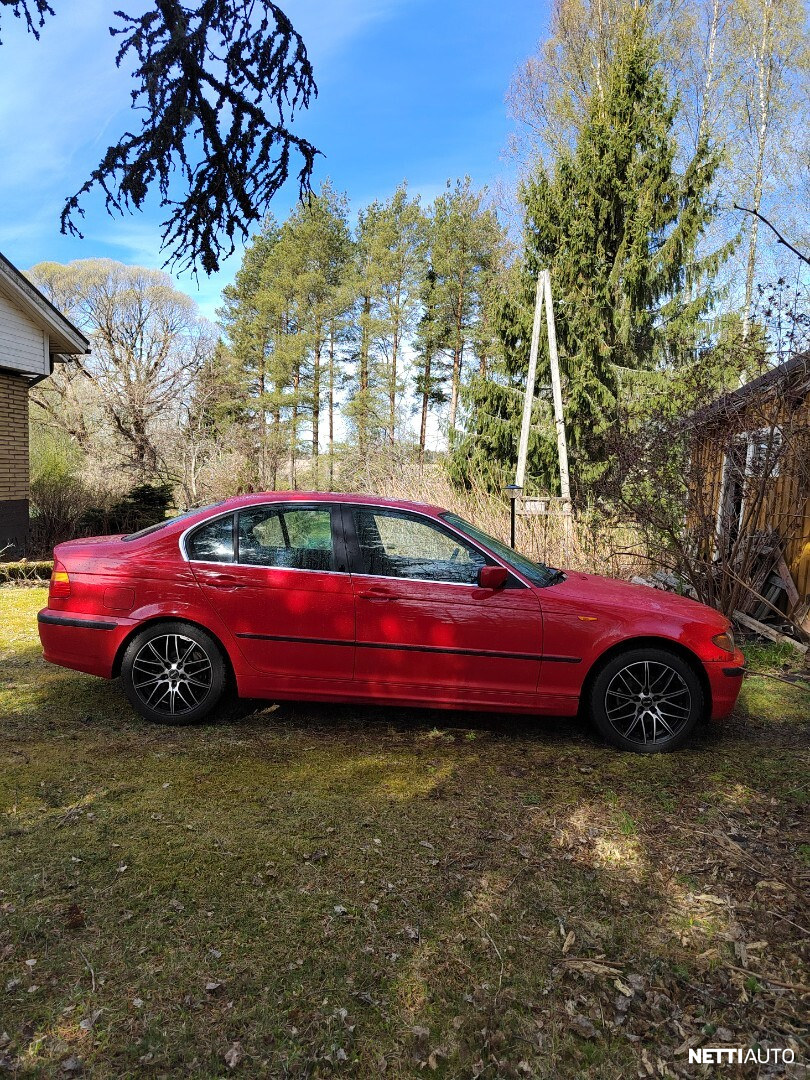 BMW 320