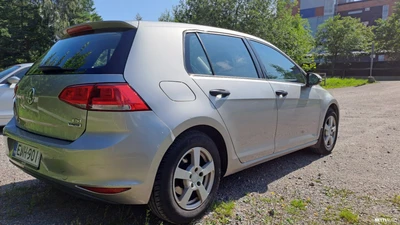Volkswagen Golf 2015, kuva 4/10