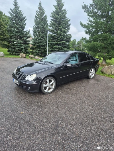 Mercedes-Benz C 230 2007, photo 1/20