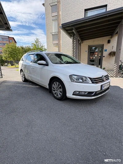 Volkswagen Passat 2012, kuva 2/15