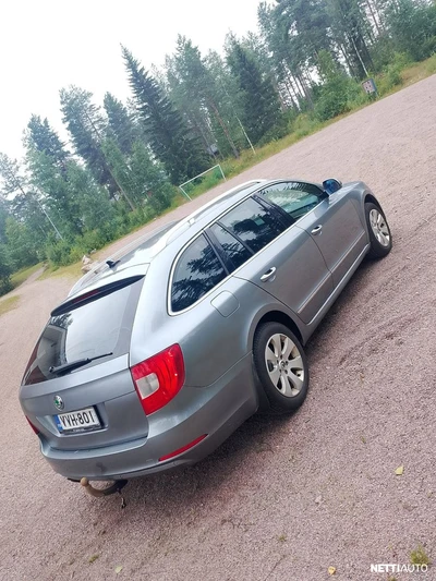Skoda Superb 2,0 TDI CR 170 4X4 Elegance 2010, photo 4/10