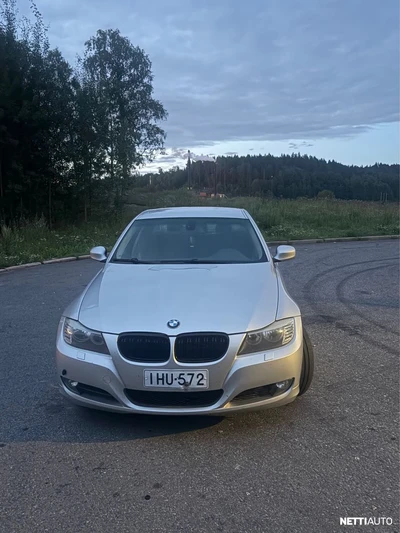 BMW 318 A E90 Sedan Business 2009, photo 4/17