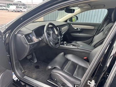 Volvo V90 Cross Country 2022, photo 3/3
