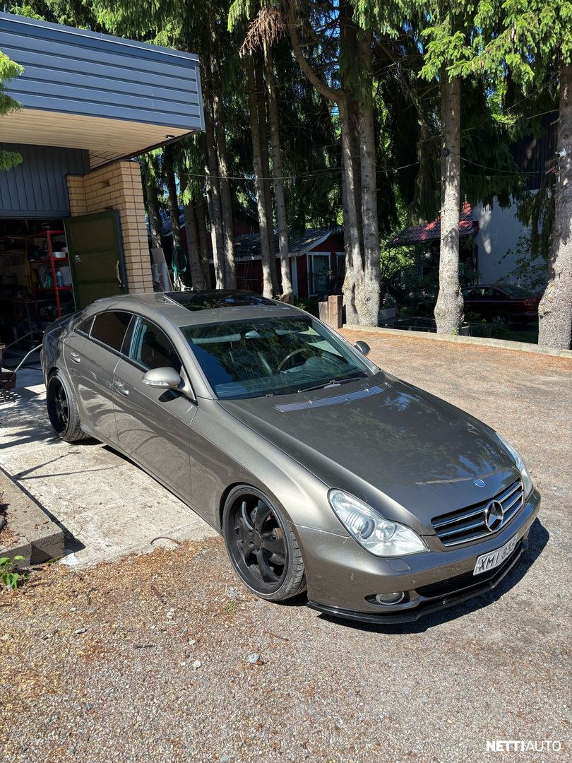 Mercedes-Benz CLS