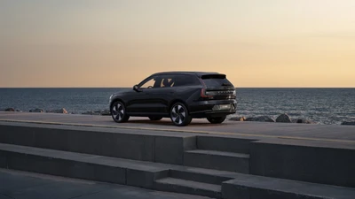 Volvo EX90 Twin Ultra 6-paikkainen 2027, photo 2/3