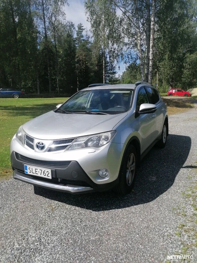 Toyota RAV4 2,0 D-4D AWD Active 2014, kuva 1/7