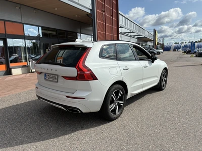 Volvo XC60 B5 AWD MHEV R-Design aut 2020, photo 2/10