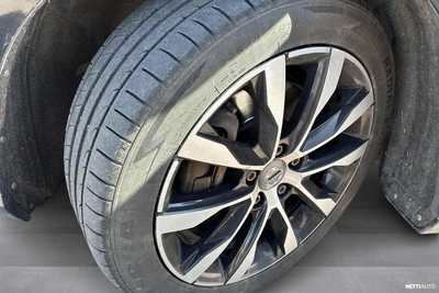 Volvo V40 2018, photo 6/9