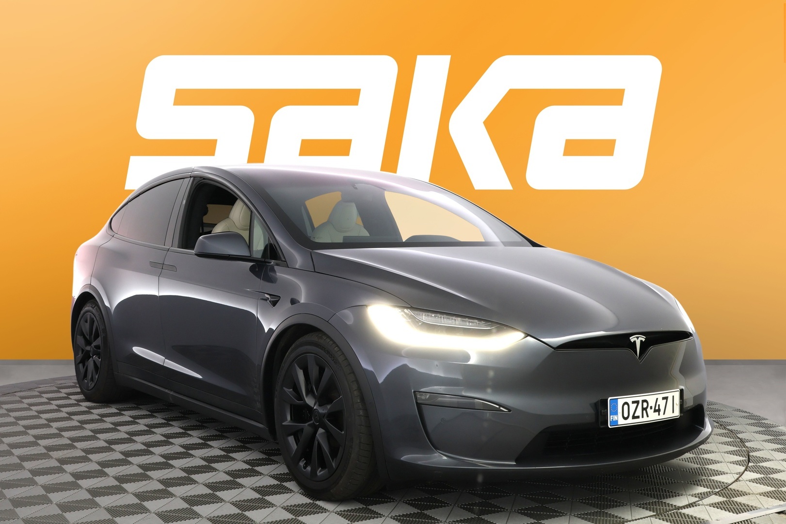 Tesla Model X Plaid 6P